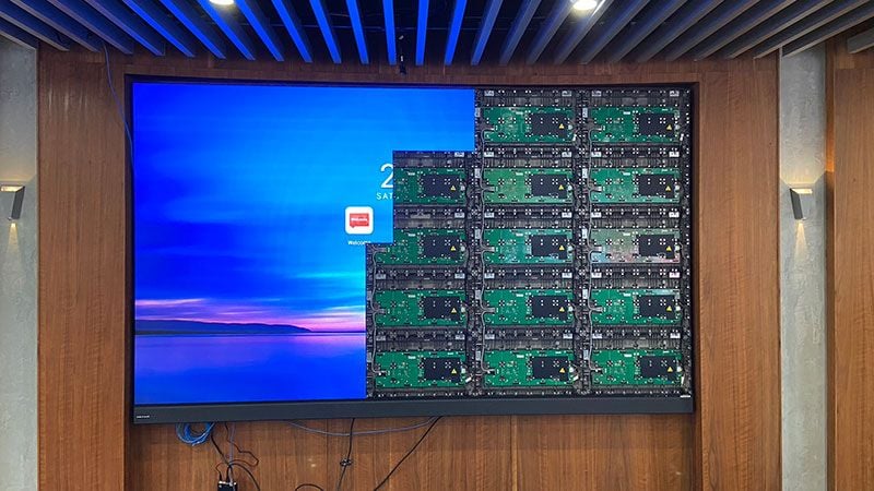 Màn Hình LED Chiếu Bóng Đá Và Rạp Chiếu Phim 