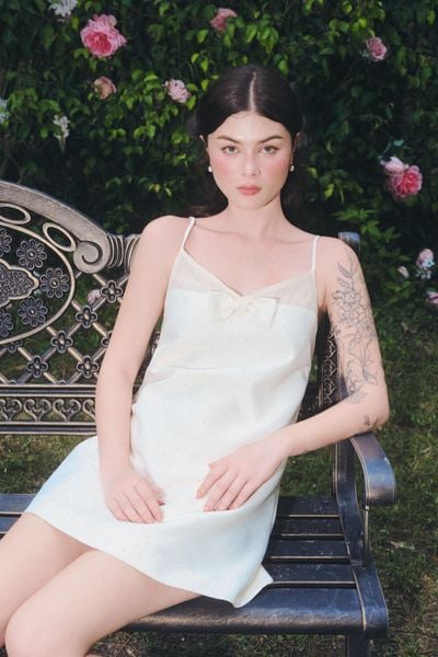  Đầm hai dây vải hiệu ứng - Be - D0676 