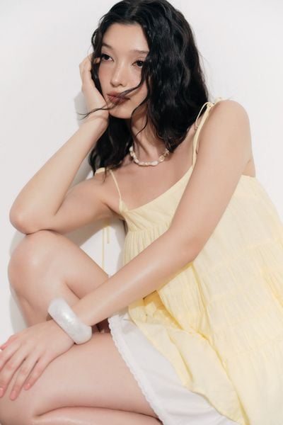  Áo hai dây dáng xòe - Vàng - T1080 