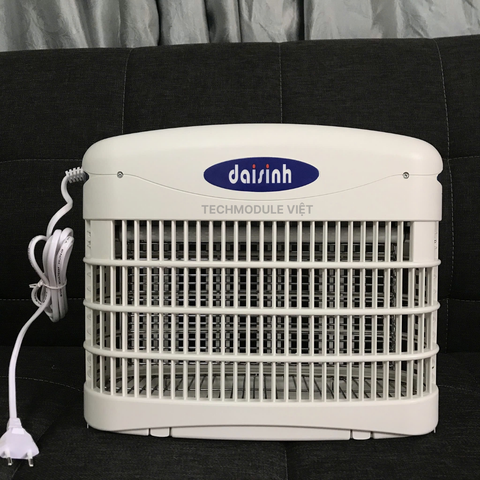 Đèn diệt côn trùng hãng ĐẠI SINH mã DS-D82