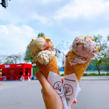 


																	 Khăn giấy ăn in logo 2CREAM 