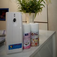 Máy xịt thơm phòng tự động hãng ChuangDian mã TMCD-6100A