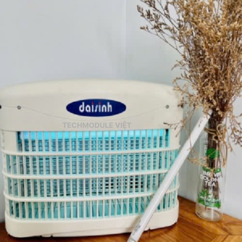 Đèn diệt côn trùng hãng ĐẠI SINH mã DS-D82
