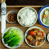 


																	 Khăn giấy ăn in logo BẾP NHÀ MỘC 