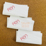 


																	 Khăn giấy ăn in logo nhà hàng FIN CAFE 