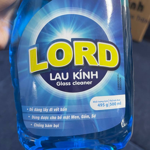 Nước lau kính hãng Lord (1 thùng 12 chai)