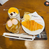 


																	 Khăn giấy ăn in logo SENSORY COFFEE 