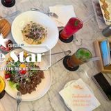 


																	 Khăn giấy ăn in logo TABLE STAR 