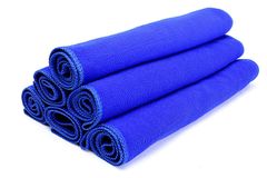  Khăn lau xe sợi mềm và thấm hút tốt kích thước 33cmx70cm 