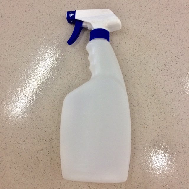 Bình rỗng để xịt dung dịch kèm đầu phun hãng SARAYA 500ml