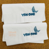


																	 Khăn giấy ăn in logo YAN ONE 