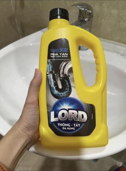 Combo 5 gói giấy lau tay đa năng và chai thông tẩy làm sạch Lord