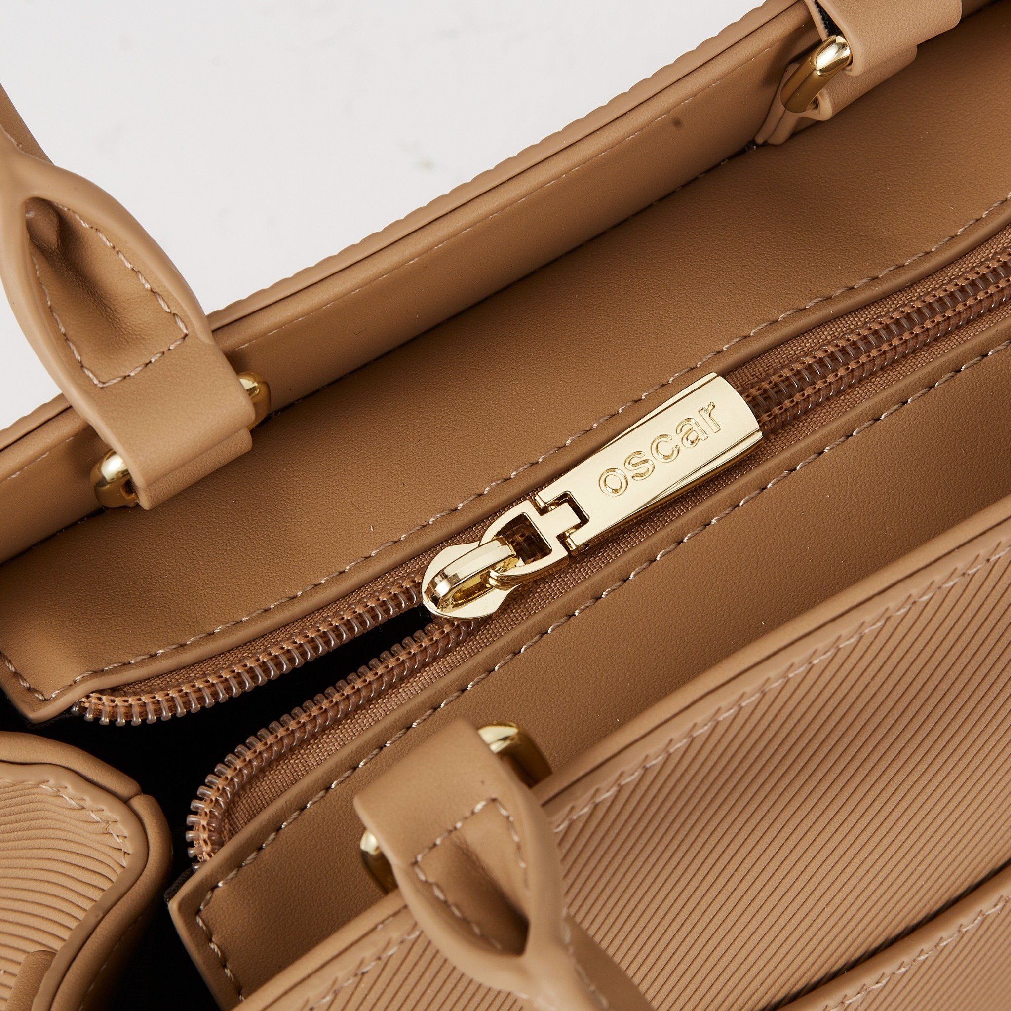 Pierre Cardin Paris Vietnam | Túi Xách Nữ Phong Cách Cổ Điển Oscar Fashion - OCWHBSI 100