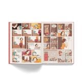 Hilda và cuộc diễu hành chim (tặng 01 huy hiệu hoặc 01 tấm sticker)