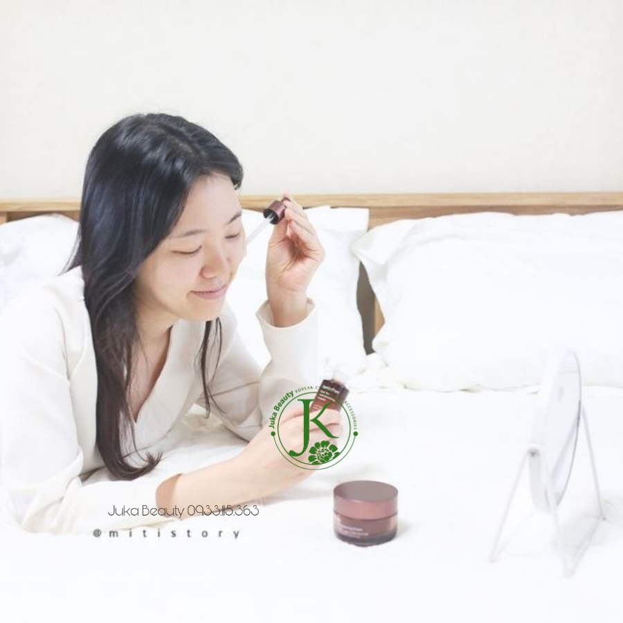  Kem dưỡng chống lão hóa Innisfree Black Tea Youth Enhancing Cream 45ml 