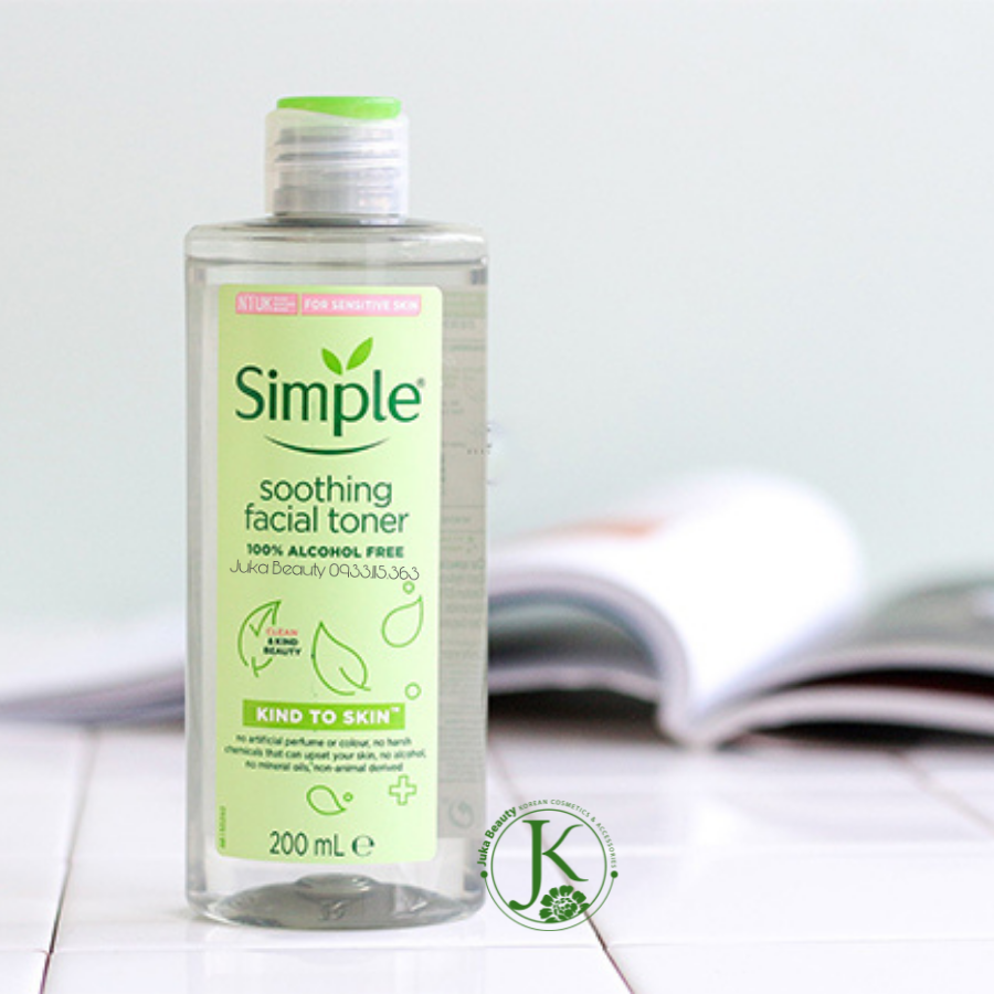  Nước hoa hồng làm dịu da, lành tính Simple Smoothing Facial Toner 200ml 