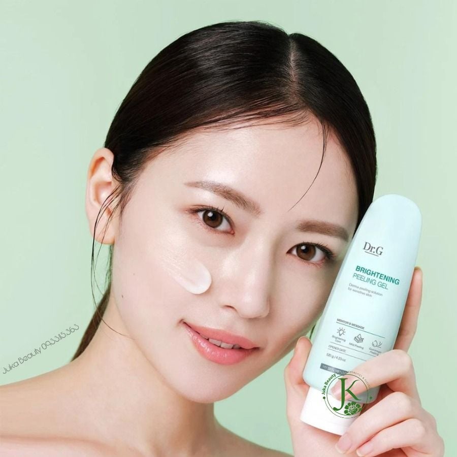  Tẩy Tế Bào Chết Dạng Gel Dịu Nhẹ, Làm Sáng Da Dr.G Brightening Peeling Gel 120g 