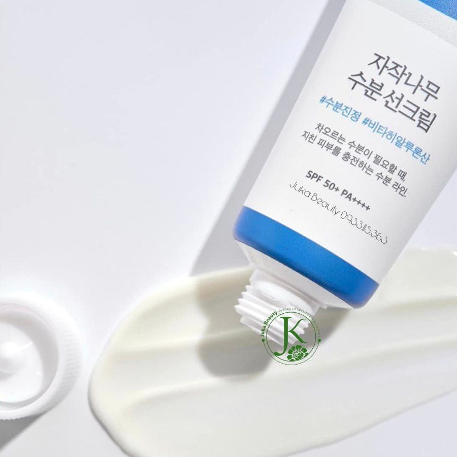  (XANH DƯƠNG) Kem Chống Nắng Dưỡng ẩm Round Lab Birch Juice Moisturizing Sunscreen SPF 50+ PA++++ 50ml 