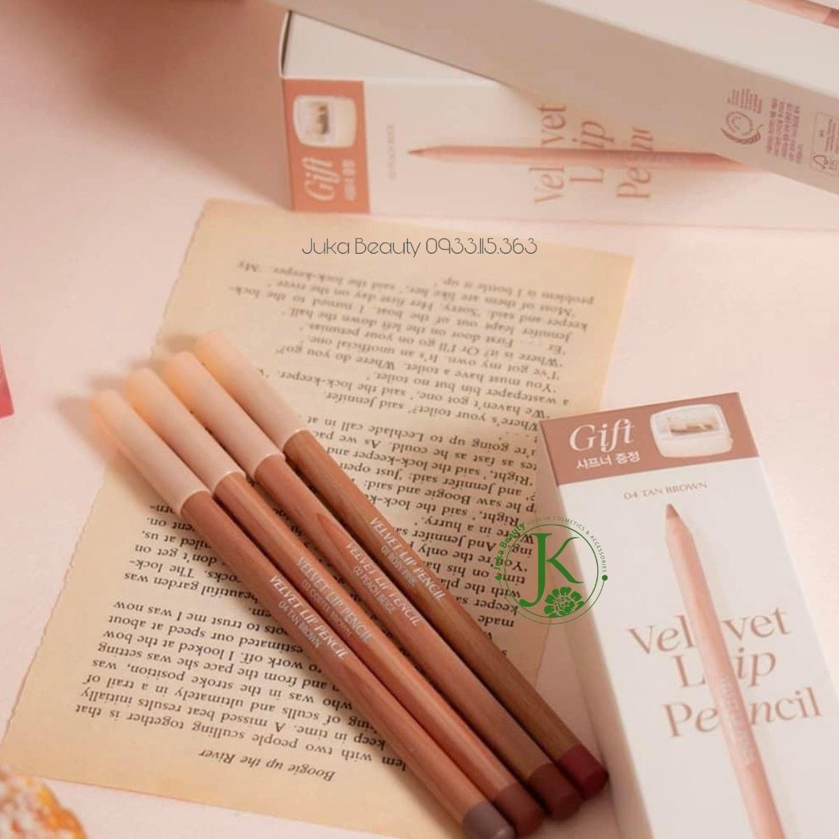  (SALE) Chì Kẻ Viền Môi Clio Velvet Lip Pencil (Kèm Gọt Chì) 1.45g 
