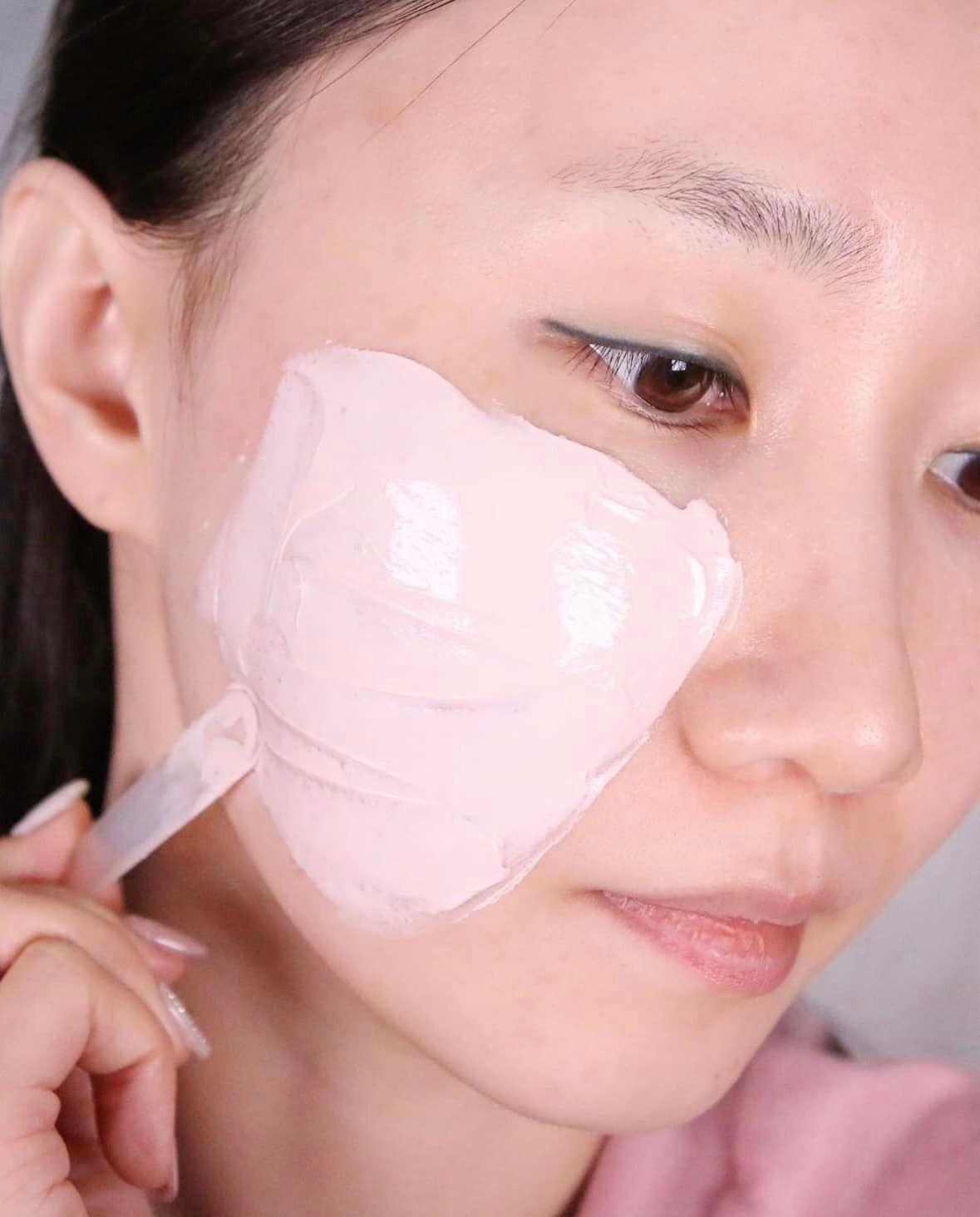  Mặt Nạ Đất Sét Làm Sạch, Sáng Da Nhạy Cảm Aperire Spa Relief VERY PRETTY Pore Mask 120g 