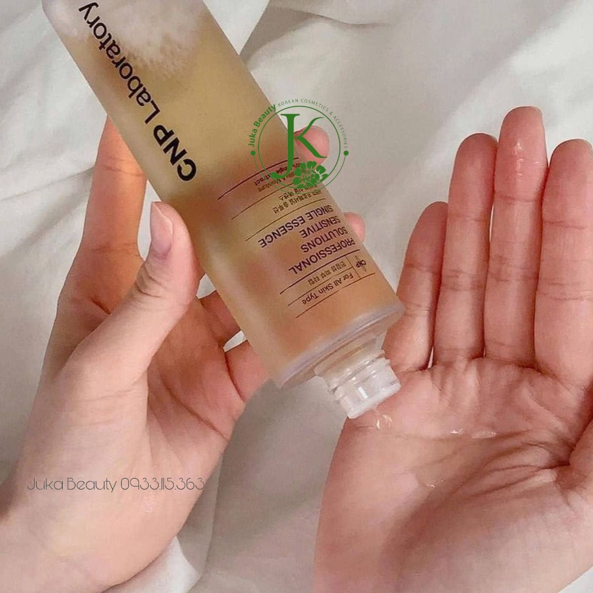  Nước Hoa Hồng Cho Da Dầu Mụn CNP Professional Solution Sensitive Single Essence 150ml 