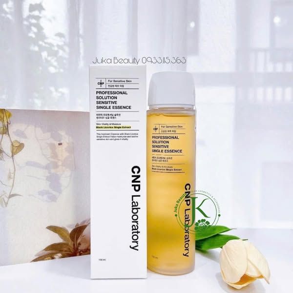  Nước Hoa Hồng Cho Da Dầu Mụn CNP Professional Solution Sensitive Single Essence 150ml 