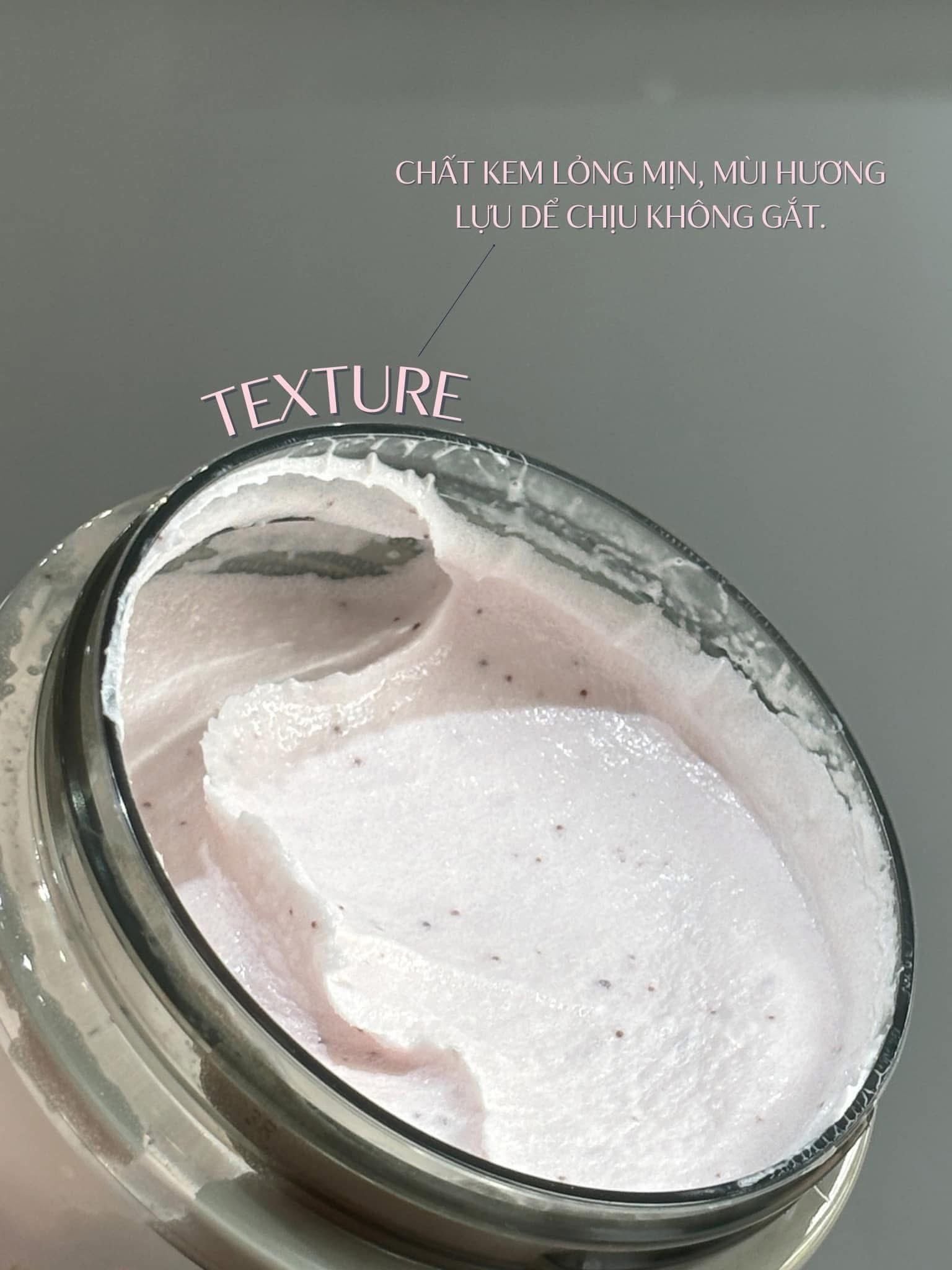  (Bản Đức) Kem tẩy tế bào chết toàn thân Dove Creme Dusch Peeling 225ml 