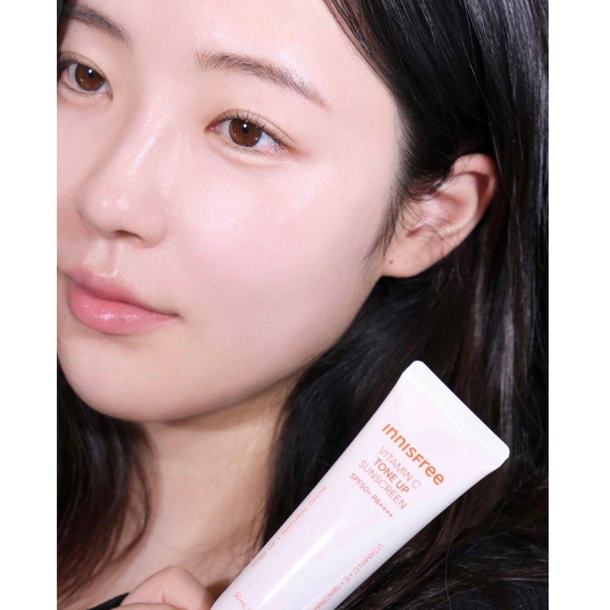 Kem Chống Nắng Nâng Tone Innisfree Vitamin C Tone Up Sunscreen SPF50+ PA++++ 50ml 