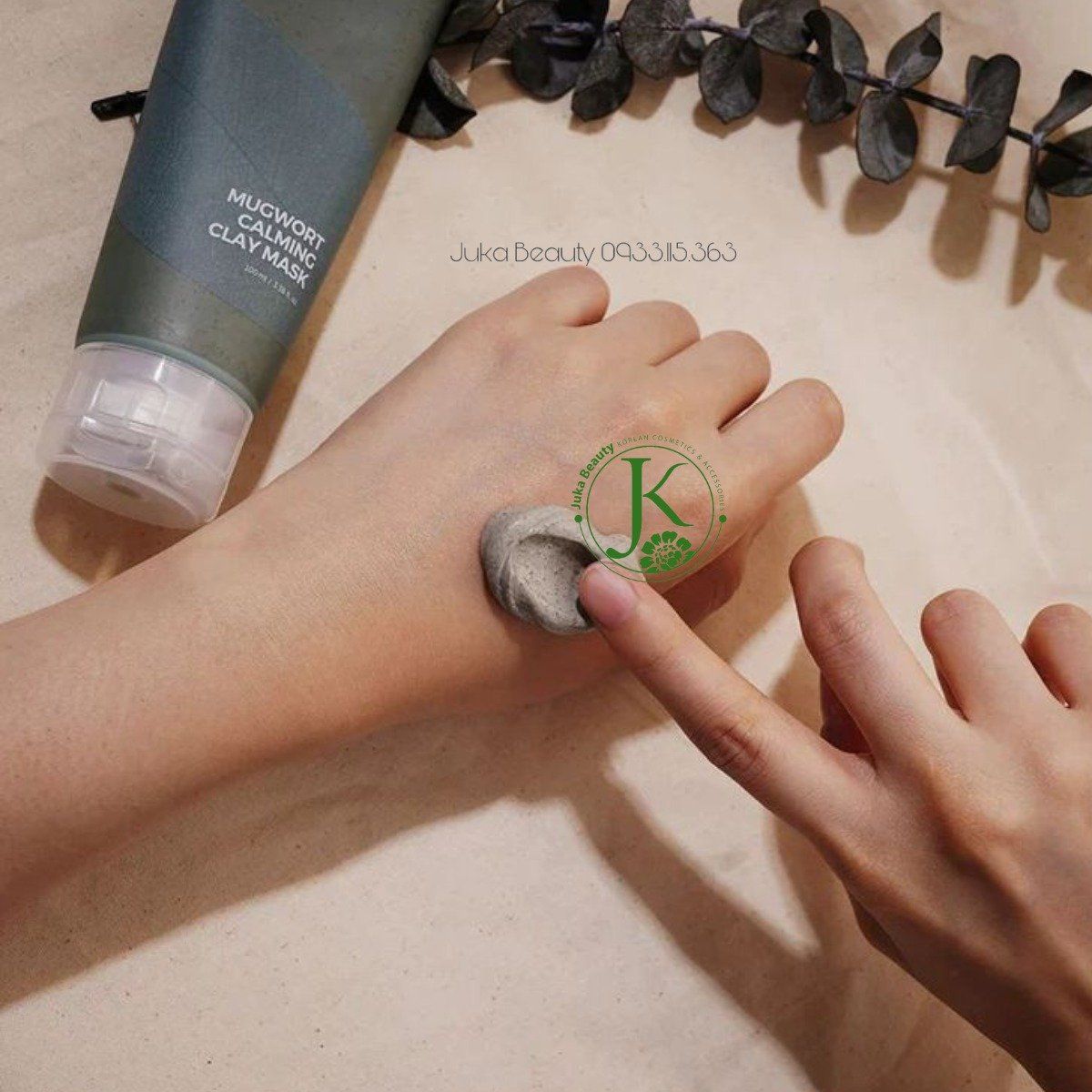  Mặt Nạ Đất Sét Ngải Cứu Isntree Mugwort Calming Clay Mask 100ml (DATE T5.2026) 