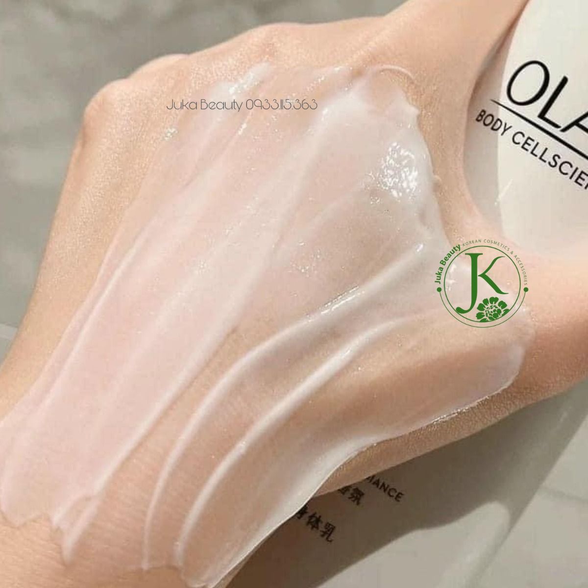  (MẪU MỚI NHẤT) Sữa Dưỡng Thể Trắng Da Toàn Thân Olay Body Cellscience B3 + Vitamin C 