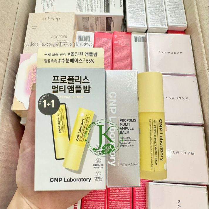  Thanh Dưỡng ẩm Đa Năng Keo Ong CNP Propolis Multi Ampule Balm 7g 