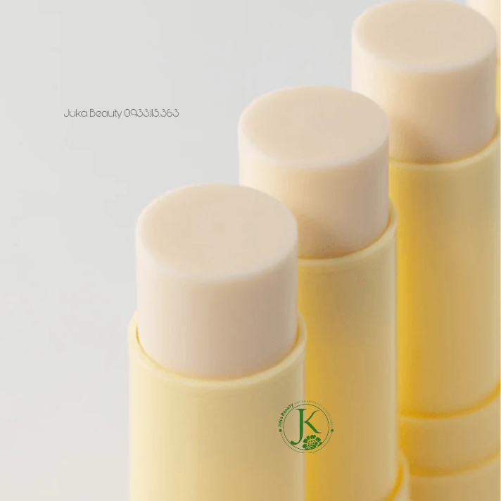  Thanh Dưỡng ẩm Đa Năng Keo Ong CNP Propolis Multi Ampule Balm 7g 