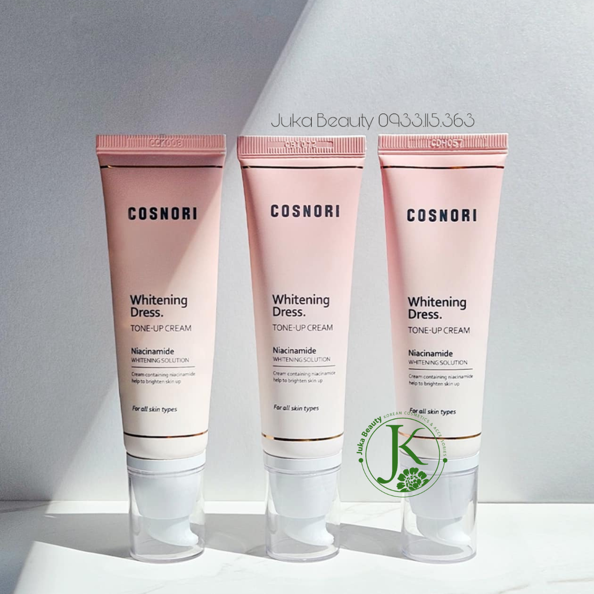  Kem  Dưỡng Trắng Nâng Tone Cosnori Whitening Dress Tone Up Cream 50ml 
