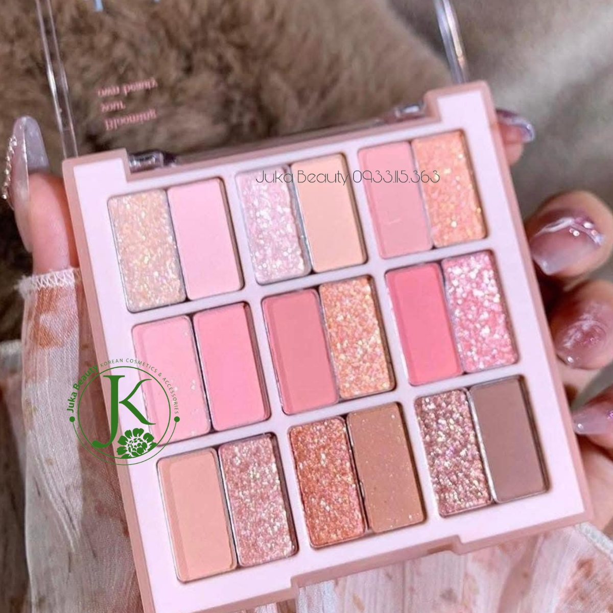  Phấn Mắt 18 Ô Dasique Shadow Palette 11g 