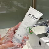  Sữa Rửa Mặt Dưỡng ẩm, Tạo Bọt Torriden Dive In Low Molecular Hyaluronic Acid Cleansing Foam 150ml 