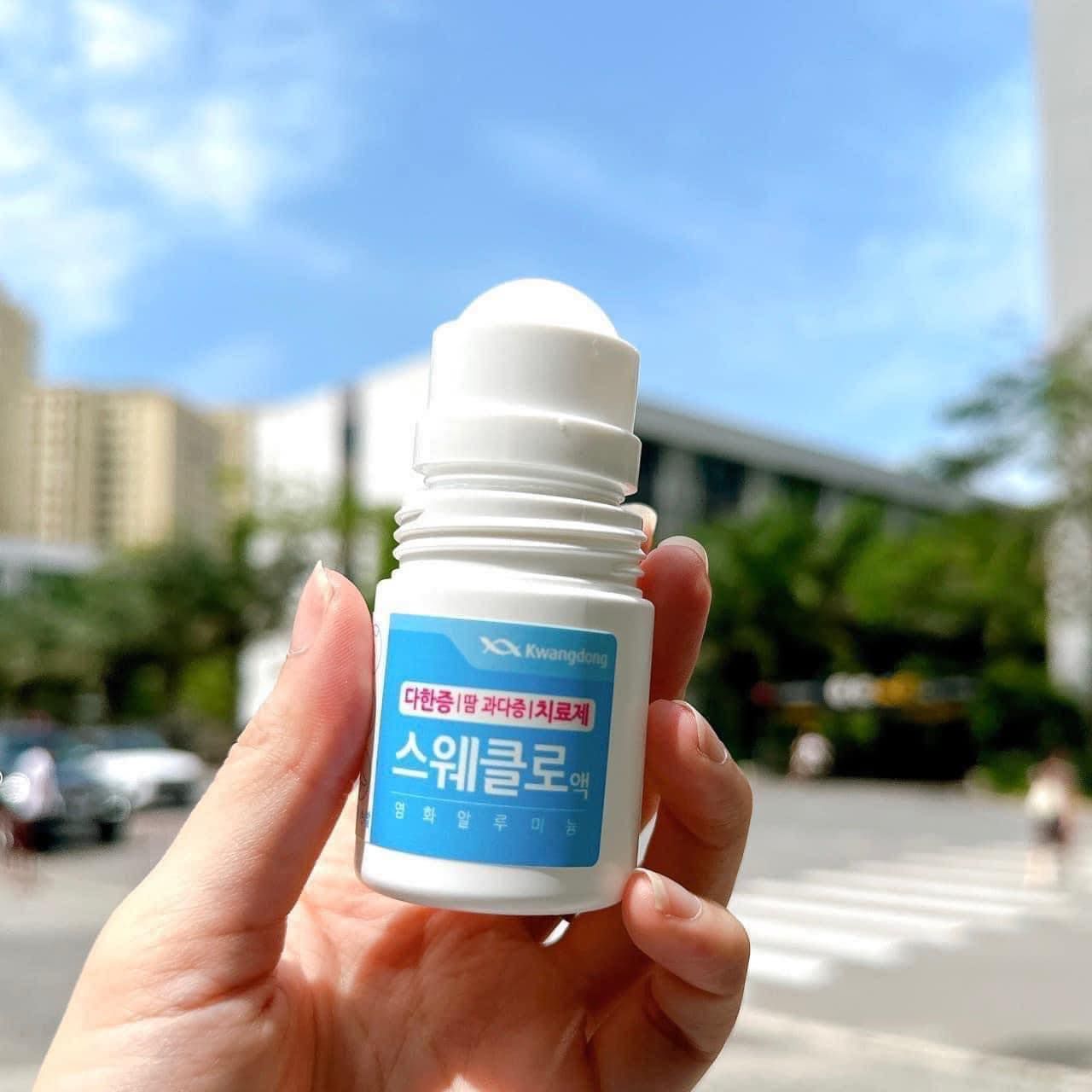  Lăn Khử Mùi Giảm Mồ Hôi Kháng Khuẩn Kwangdong Sweatclor Hàn Quốc 30ml 