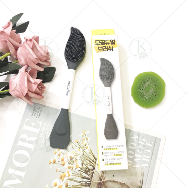  Cọ 2 đầu rửa mặt và lấy mặt nạ Innisfree Pore Dual Brush 