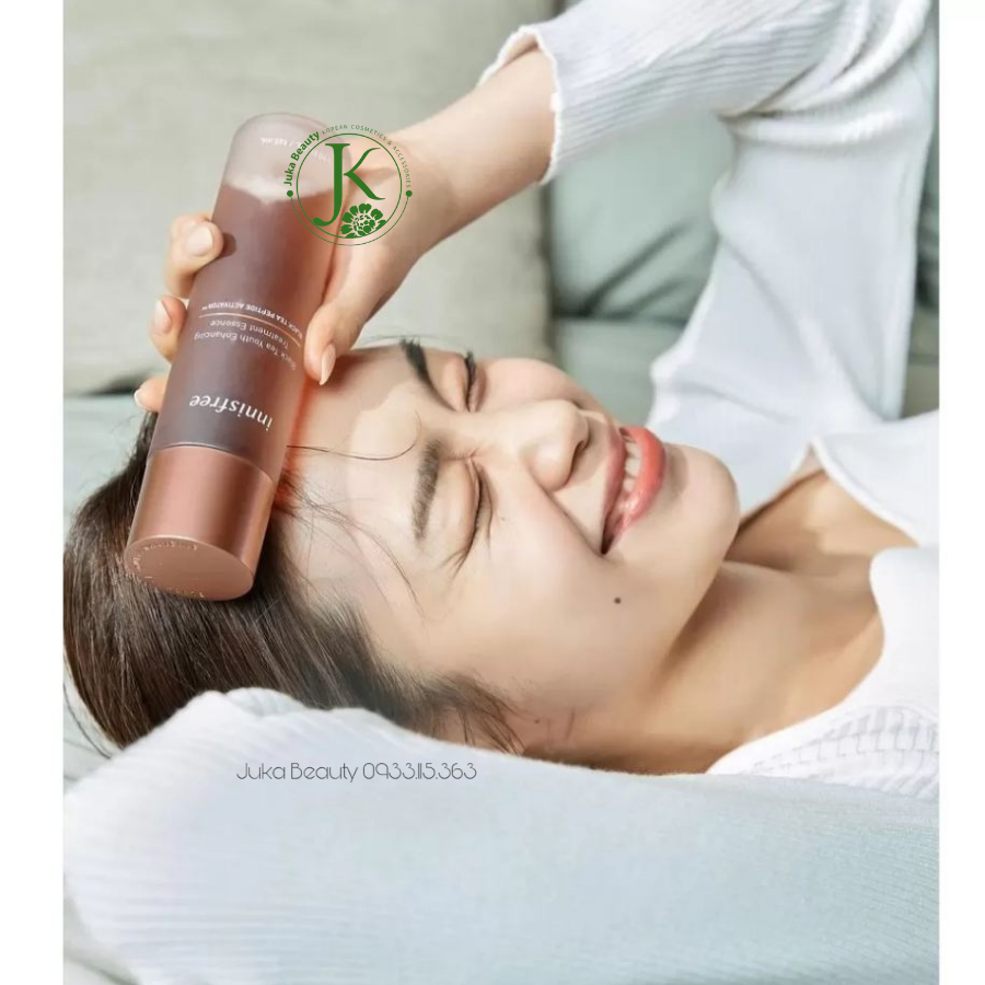  Nước dưỡng cân bằng da Innisfree Black Tea Youth Enhancing Treatment Essence 75ml 