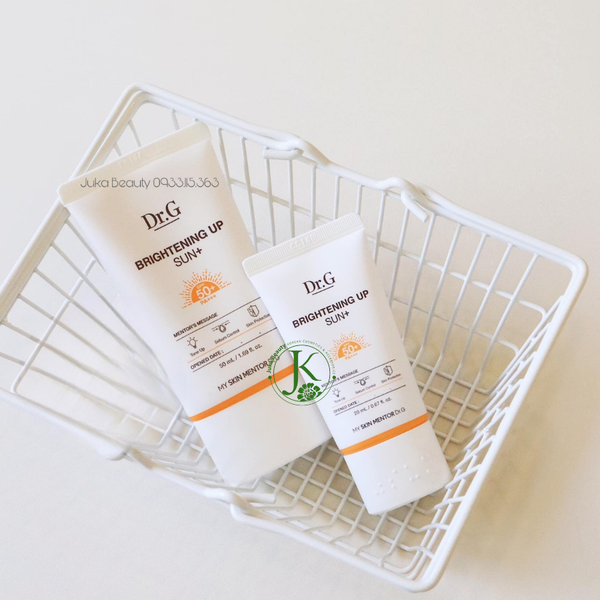  Kem Chống Nắng Dưỡng Sáng, Nâng Tone Da Dr.G Brightening Up Sun+ SPF50+ PA+++ 50ML (Cam) 