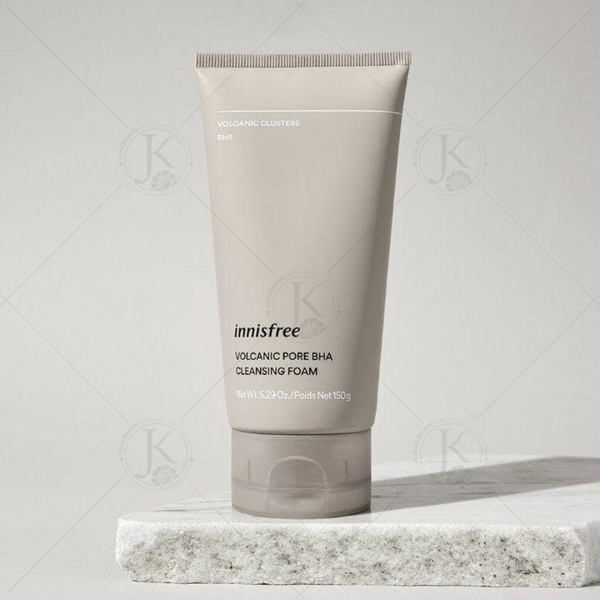  (Mẫu mới) Sữa Rửa Mặt Sạch Mụn Đầu Đen Innisfree Volcanic Pore BHA Cleansing Foam 150ml 