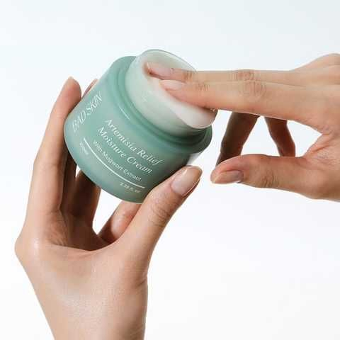  (HSD 8/2026) Kem dưỡng ẩm ngải cứu Badskin Artemisia Relief Moisture Cream 100ml 