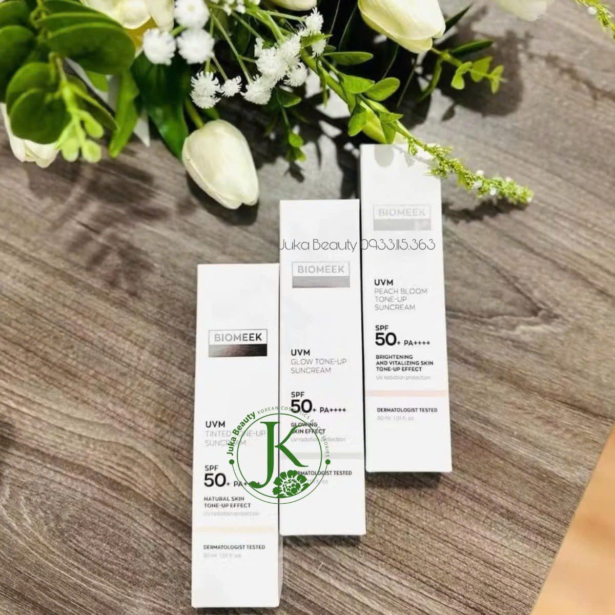  Kem Chống Nắng Nâng Tone, Kiềm Dầu Biomeek UVM TONE UP Suncream SPF50+ PA++++ 30ml (3 dòng) 