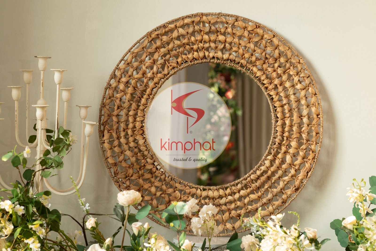 MW-2802: Excellent Water Hyacinth Frame Mirror