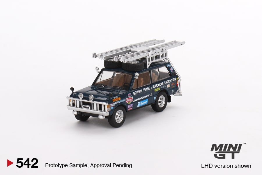 Mô hình xe Land Rover Defender 110 1989 Camel Trophy Amazon 1:64 MiniGT