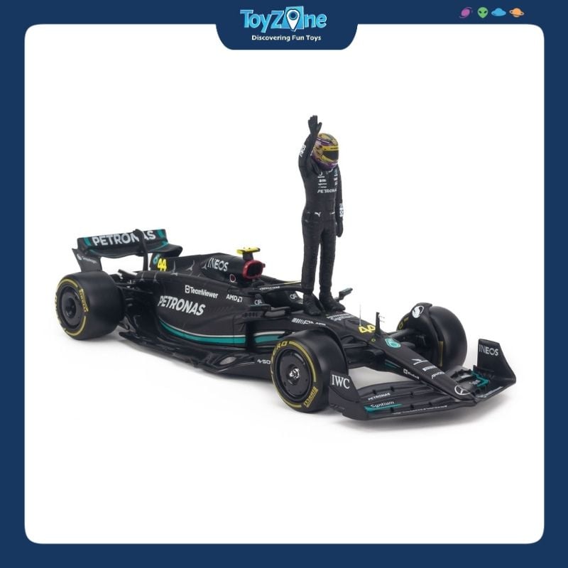 Mô hình xe F1 Mercedes-AMG F1 W14 E Perfomance W/ Driver 1:24 BBURAGO