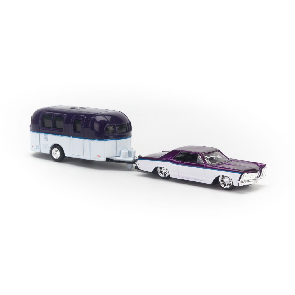  Mô hình xe 1965 Buick Riviera + Camping Trailer Set 1:64 Maisto - 20-17058+20-17053 