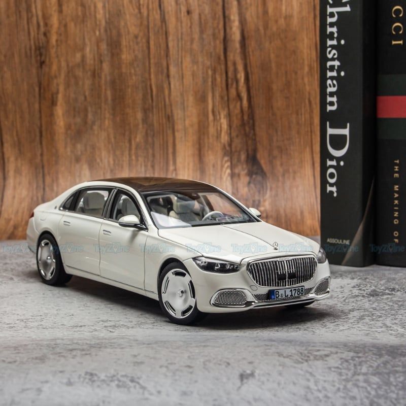 Mô hình xe Mercedes Maybach S680 W223 2021 1:18 Norev