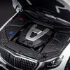Mô hình xe sang Mercedes-Benz Maybach S650 2019 1:18 Almost Real Diamond White (5)