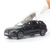  Mô hình xe Audi Q5L 2017 1:18 Dealer 