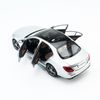  Mô hình xe Mercedes Benz E300 AMG 1:18 Iscale 